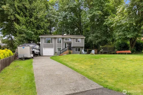 1903 NW Russell Street Poulsbo WA 98370