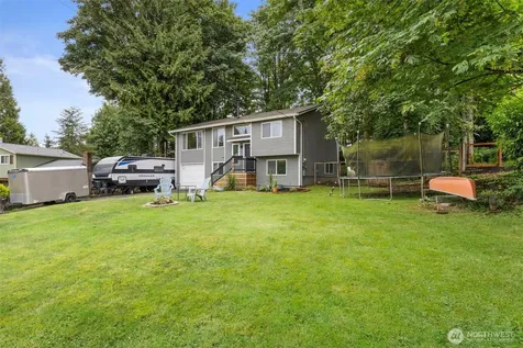 1903 NW Russell Street Poulsbo WA 98370