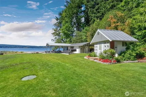 1903 NW Russell Street Poulsbo WA 98370