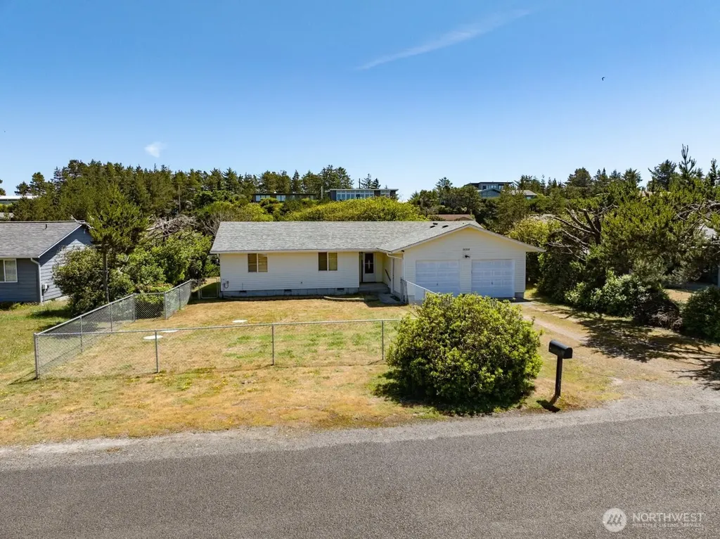 30308 H Street Ocean Park WA 98640
