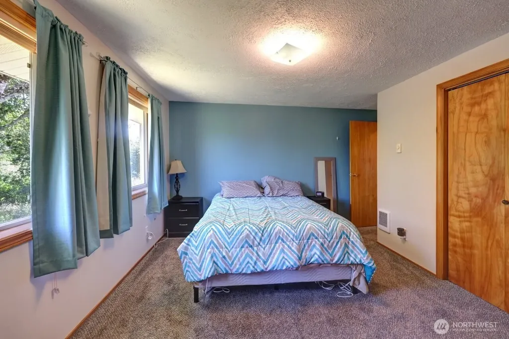 30308 H Street Ocean Park WA 98640