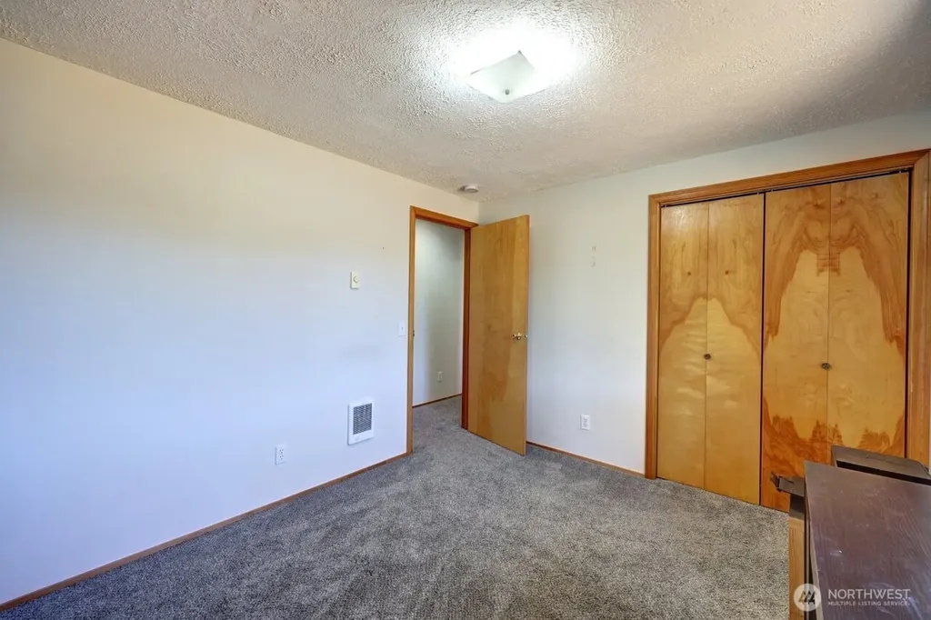 30308 H Street Ocean Park WA 98640