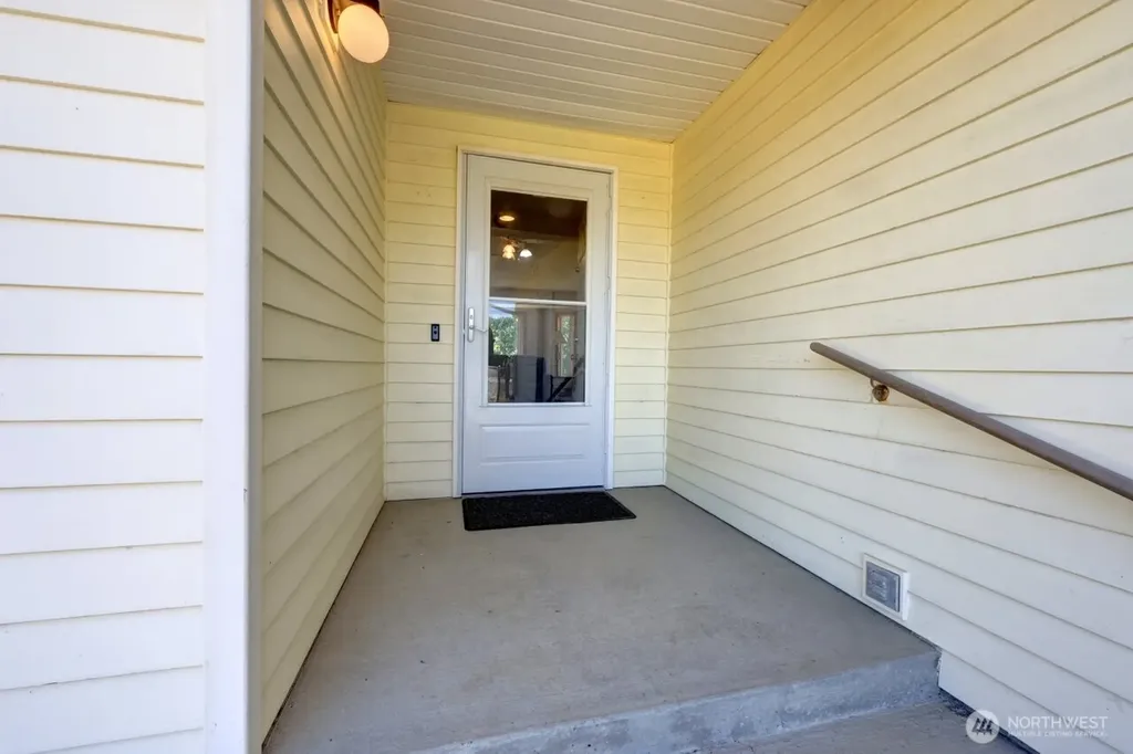 30308 H Street Ocean Park WA 98640
