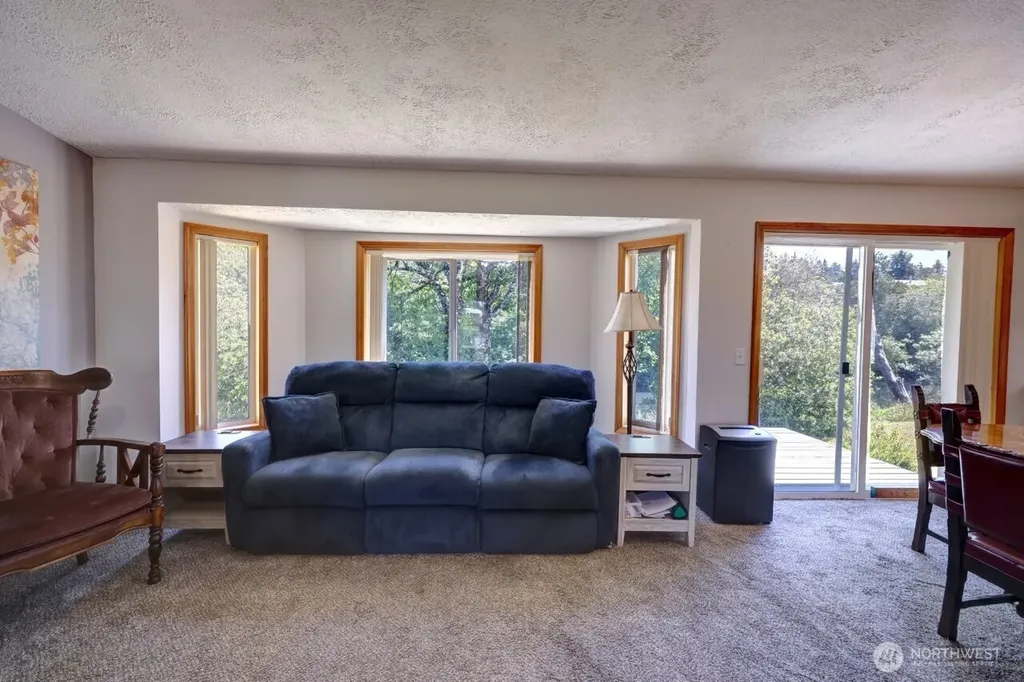 30308 H Street Ocean Park WA 98640