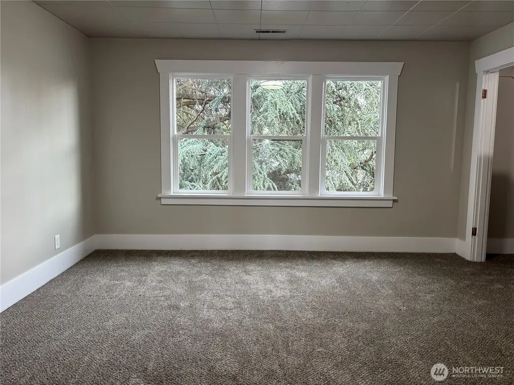 605 118th Street S Tacoma WA 98444