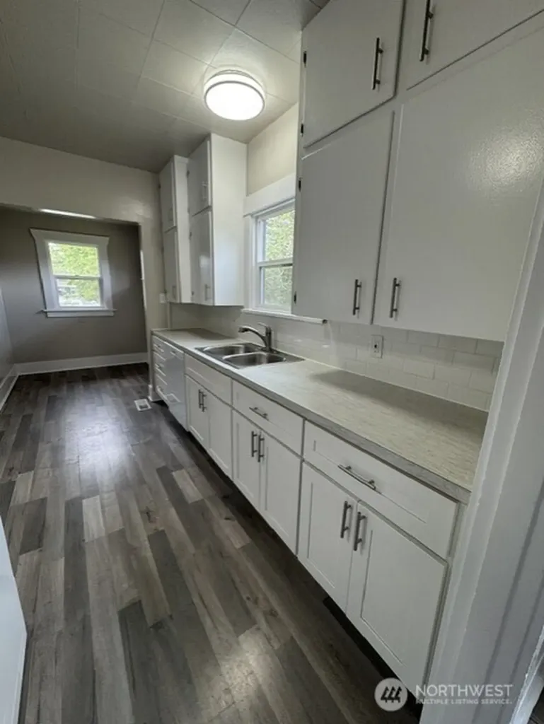 605 118th Street S Tacoma WA 98444