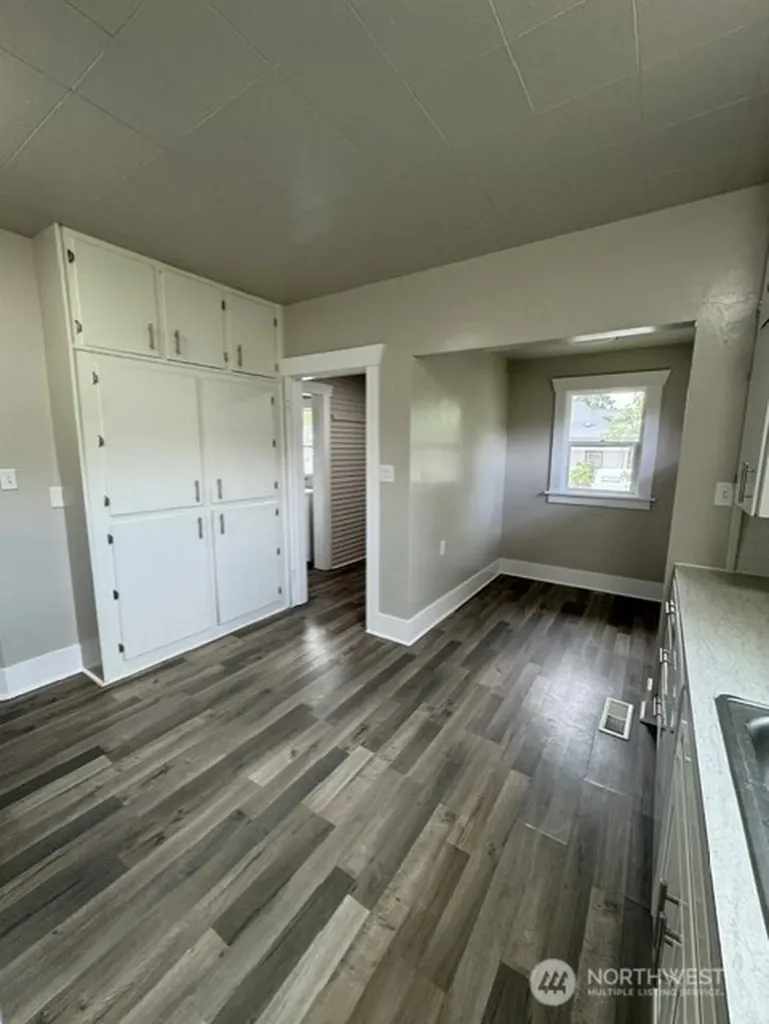 605 118th Street S Tacoma WA 98444