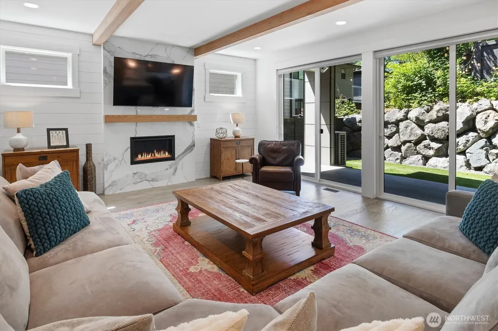 11427 115th Avenue NE Kirkland WA 98033