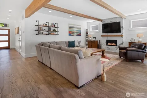 11427 115th Avenue NE Kirkland WA 98033