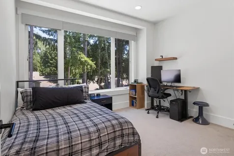 11427 115th Avenue NE Kirkland WA 98033
