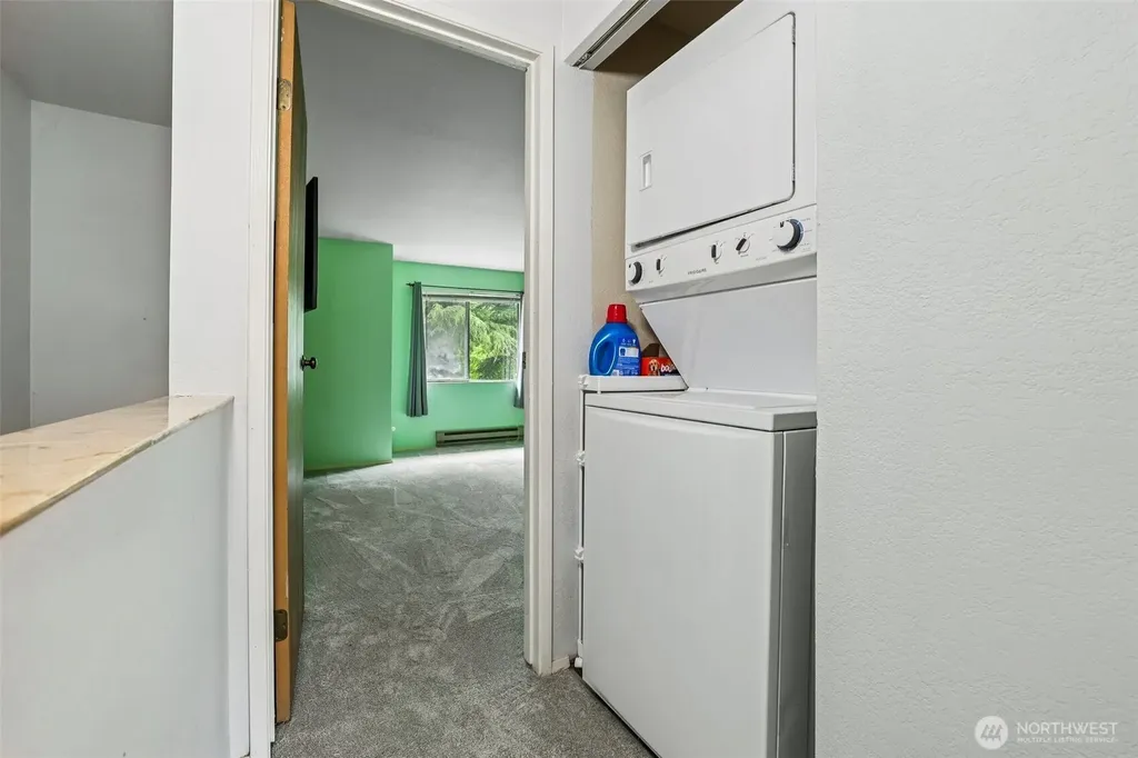 280 NW Newport Way Issaquah WA 98027