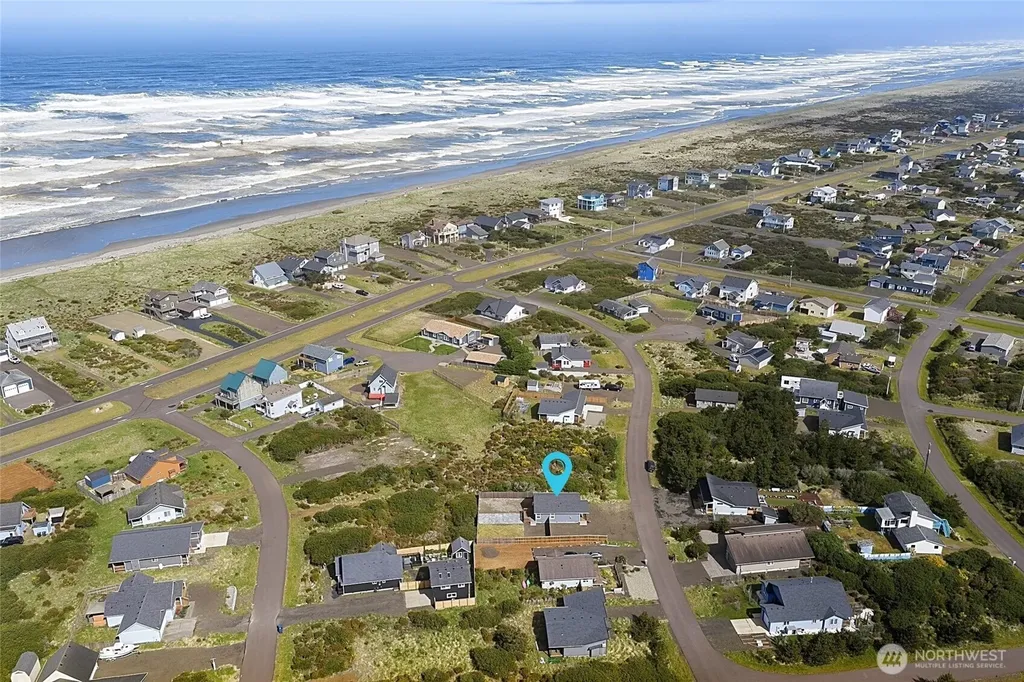 1255 Channel Avenue SW Ocean Shores WA 98569