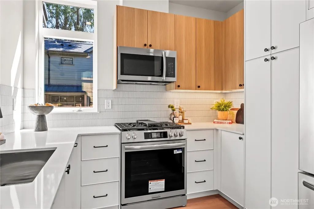 3026 NE 95th Street Seattle WA 98115