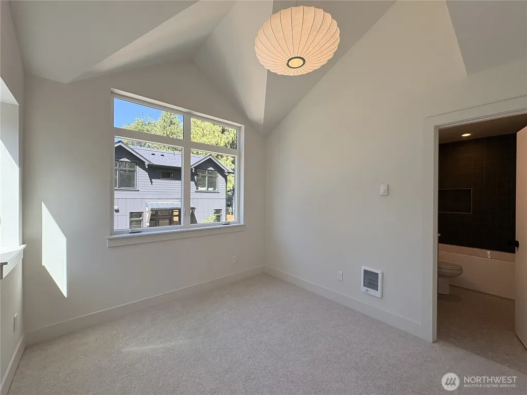 3026 NE 95th Street Seattle WA 98115