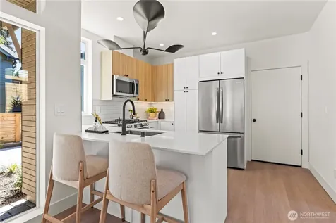 3026 NE 95th Street Seattle WA 98115