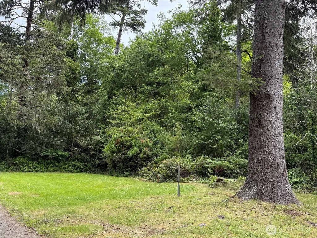 26108 S Lane Ocean Park WA 98640