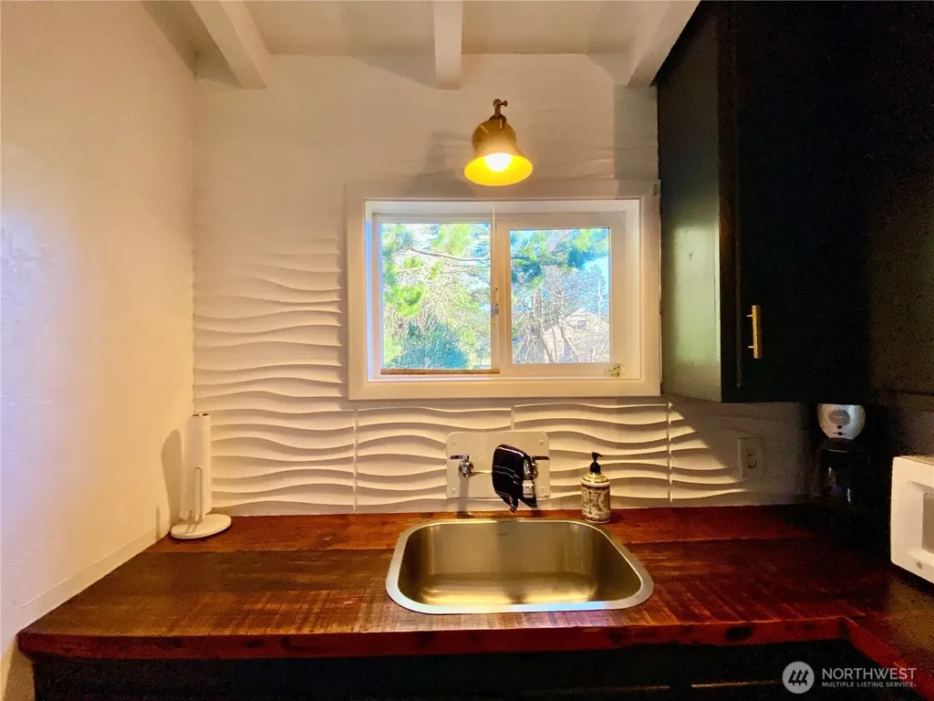 26108 S Lane Ocean Park WA 98640