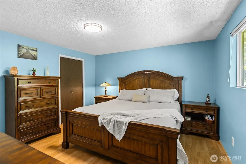 17631 69th Place W Edmonds WA 98026