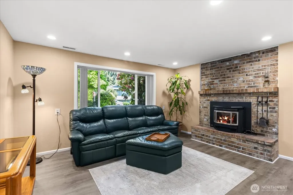 17631 69th Place W Edmonds WA 98026