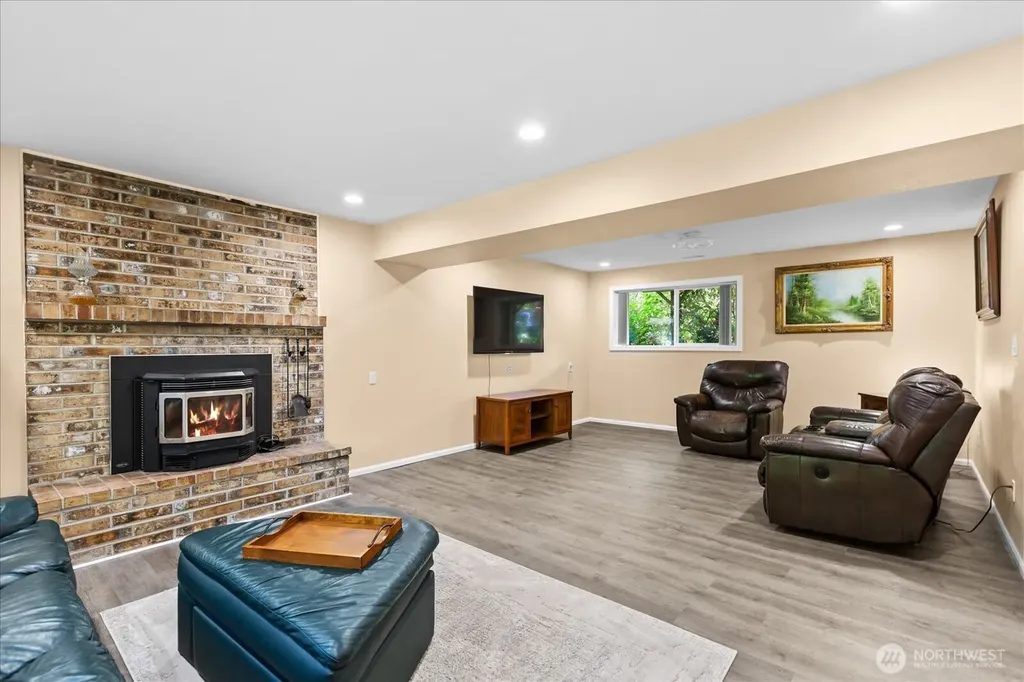 17631 69th Place W Edmonds WA 98026