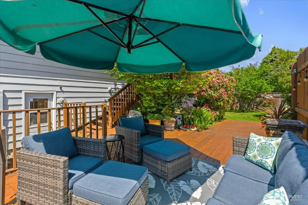17631 69th Place W Edmonds WA 98026