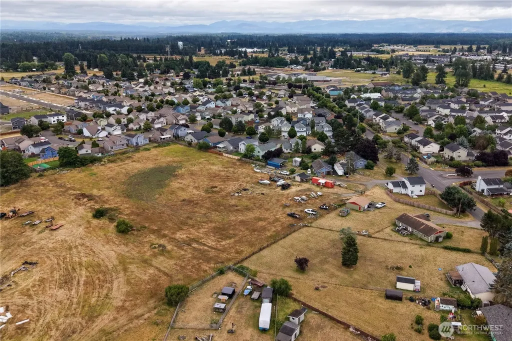 16418 Middle Road SE Yelm WA 98597
