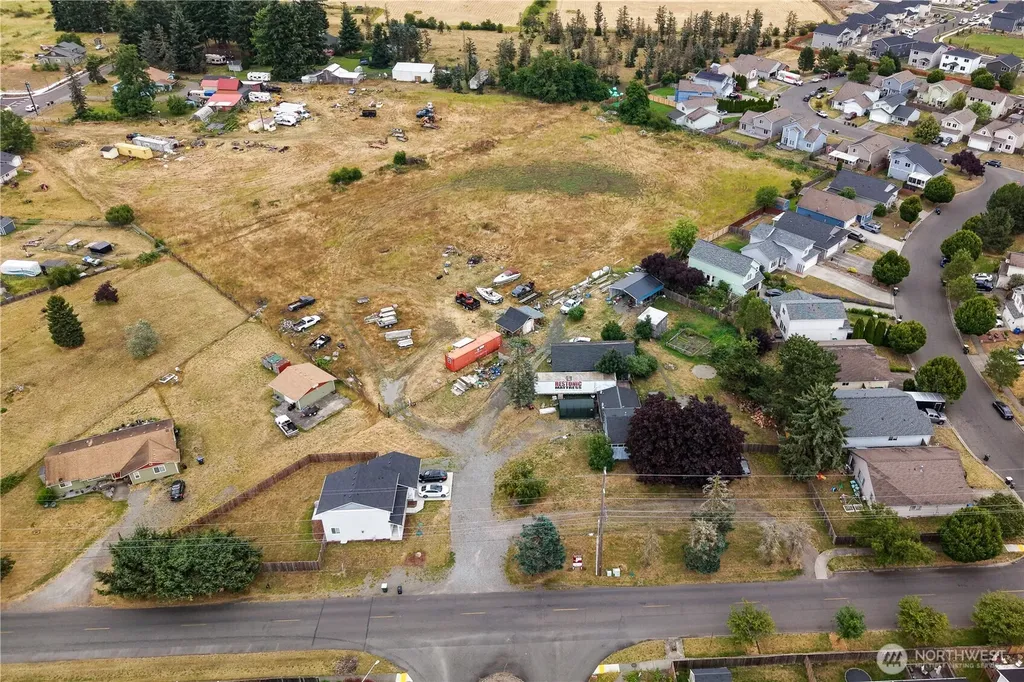 16418 Middle Road SE Yelm WA 98597