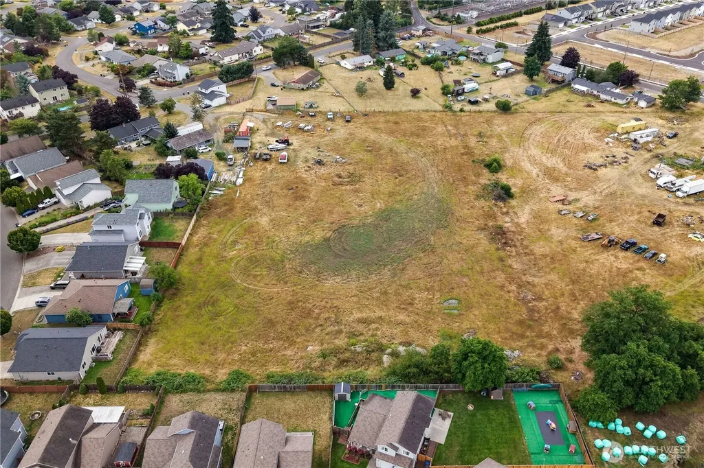 16418 Middle Road SE Yelm WA 98597