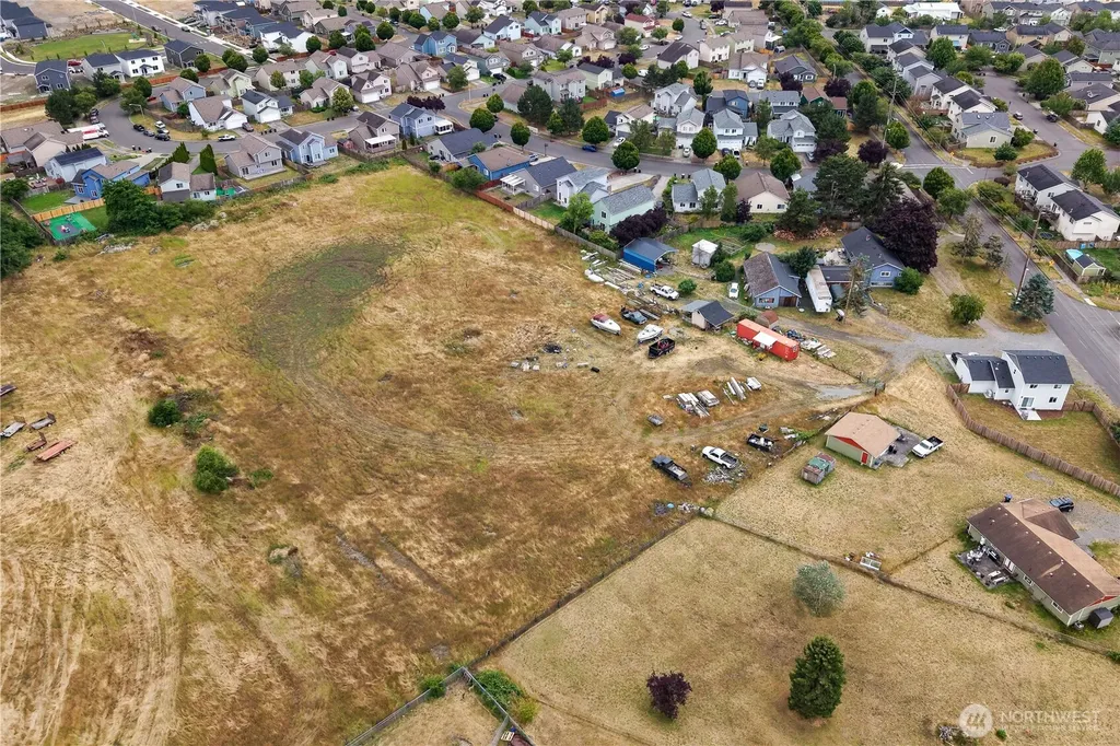 16418 Middle Road SE Yelm WA 98597