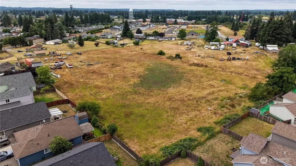 16418 Middle Road SE Yelm WA 98597
