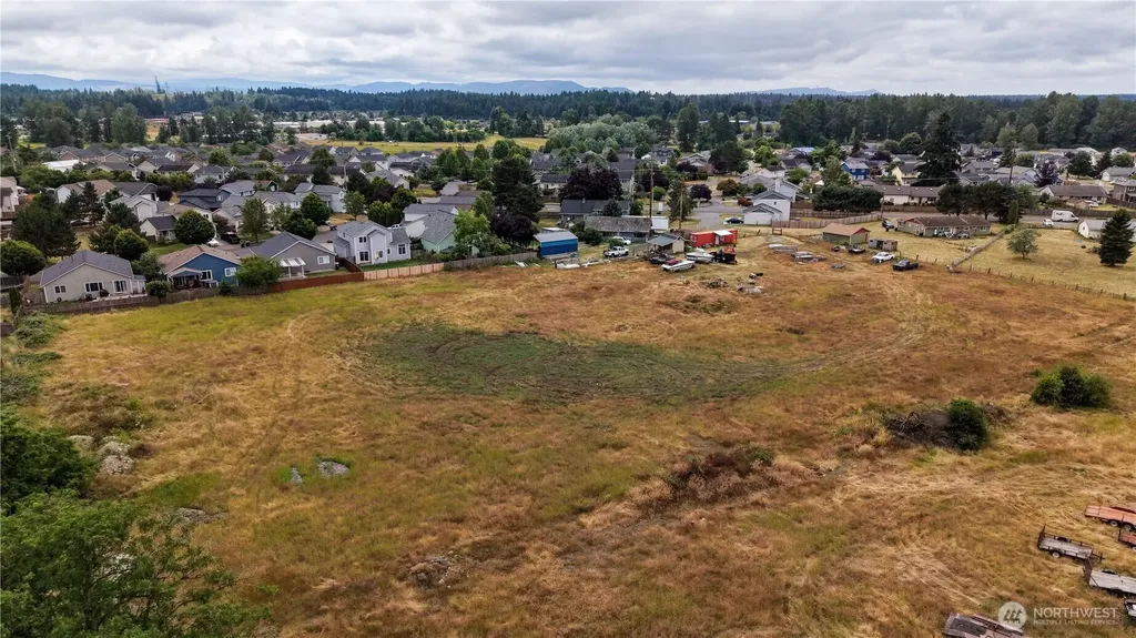 16418 Middle Road SE Yelm WA 98597
