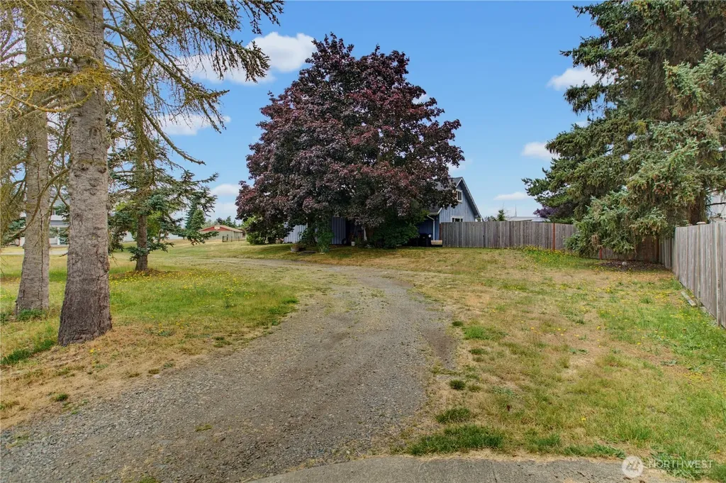 16418 Middle Road SE Yelm WA 98597
