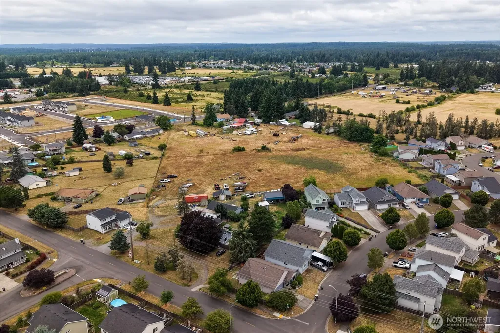 16418 Middle Road SE Yelm WA 98597