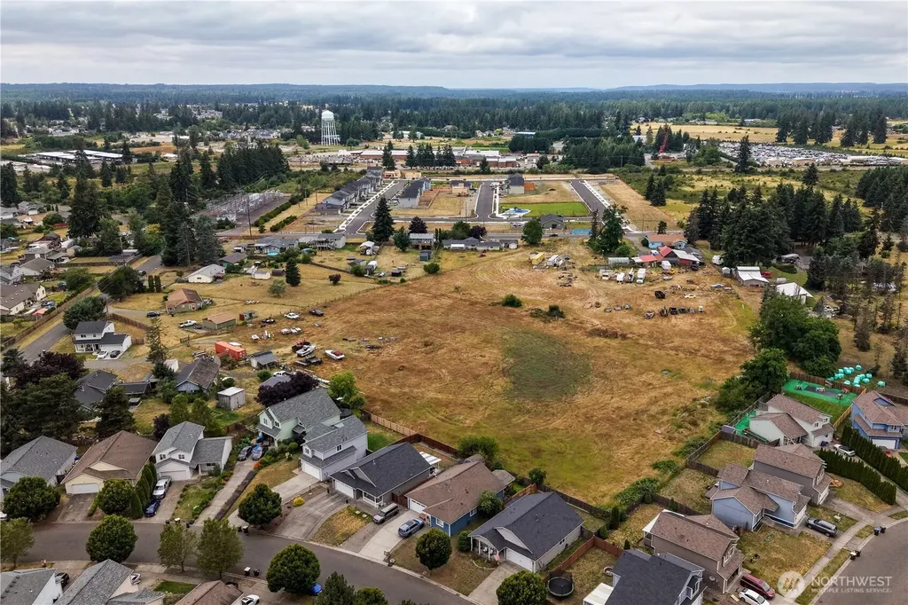 16418 Middle Road SE Yelm WA 98597