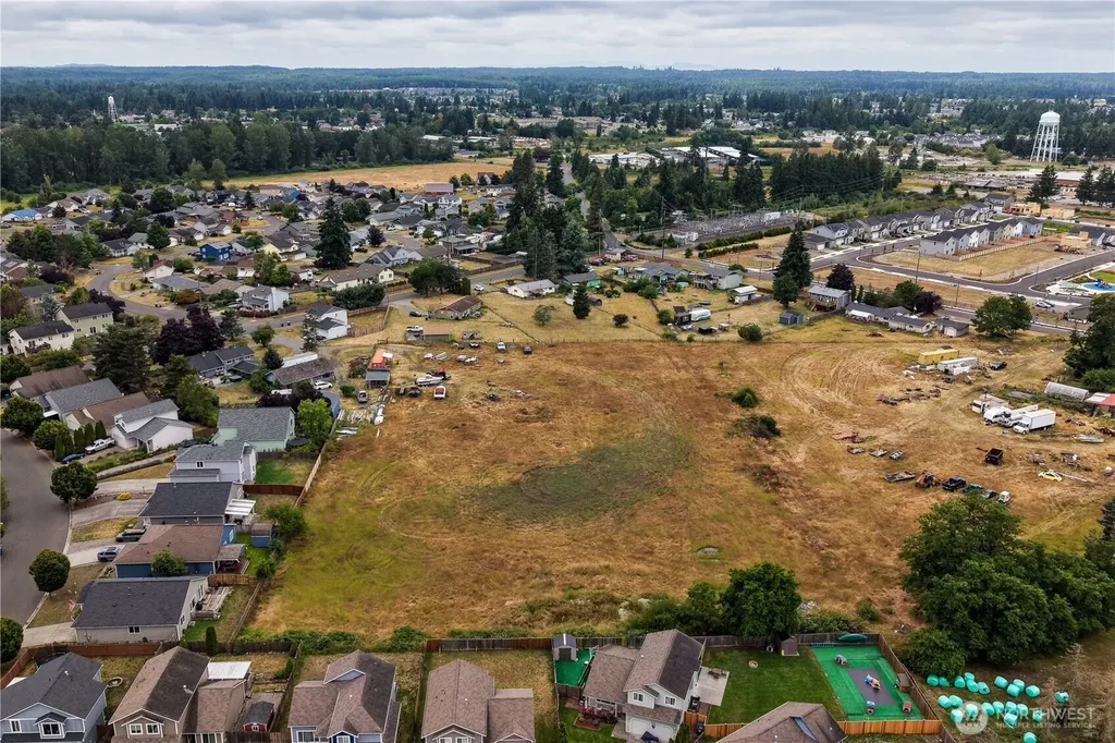 16418 Middle Road SE Yelm WA 98597