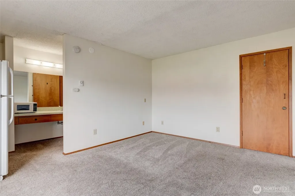 33020 State Route 20 Oak Harbor WA 98277