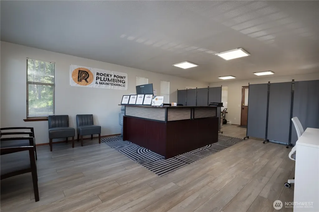 33020 State Route 20 Oak Harbor WA 98277