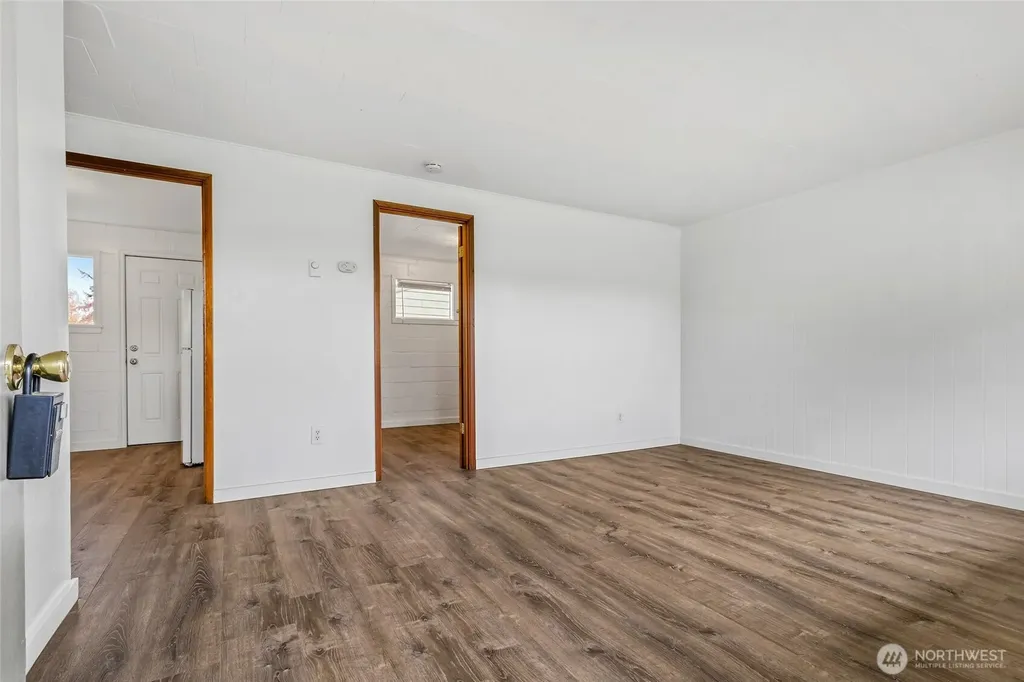 33020 State Route 20 Oak Harbor WA 98277