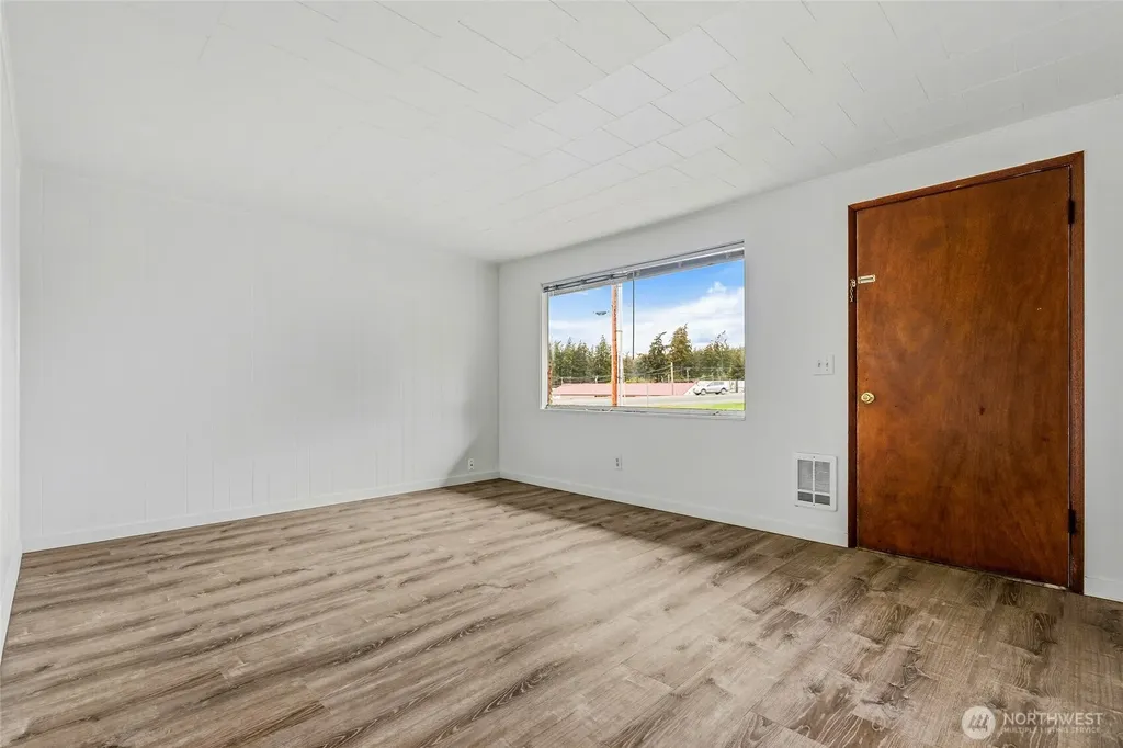 33020 State Route 20 Oak Harbor WA 98277