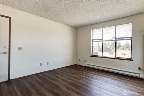 33020 State Route 20 Oak Harbor WA 98277