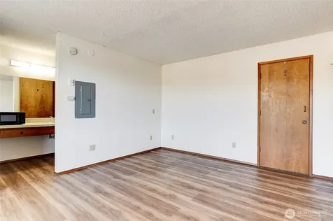 33020 State Route 20 Oak Harbor WA 98277