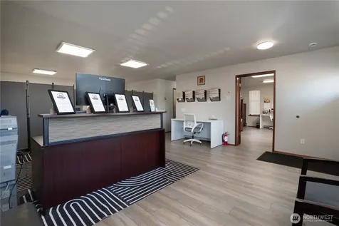 33020 State Route 20 Oak Harbor WA 98277