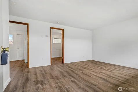 33020 State Route 20 Oak Harbor WA 98277