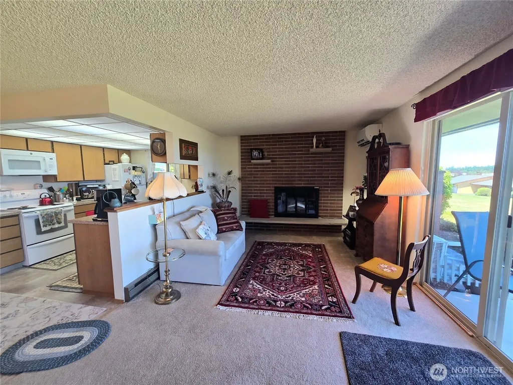 1301 S 3rd Avenue Sequim WA 98382