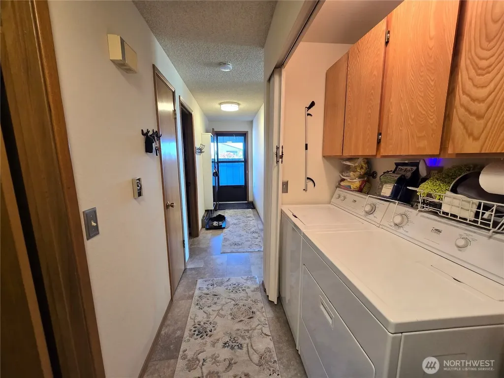 1301 S 3rd Avenue Sequim WA 98382