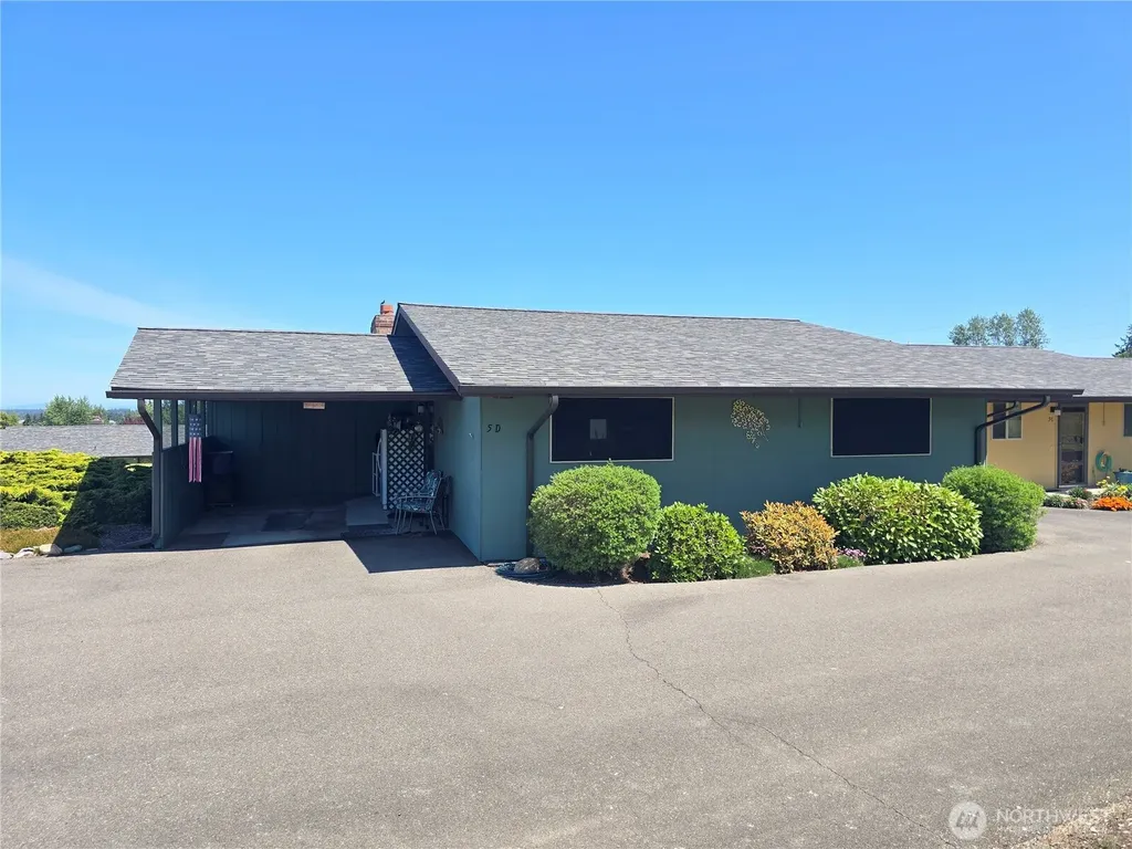 1301 S 3rd Avenue Sequim WA 98382