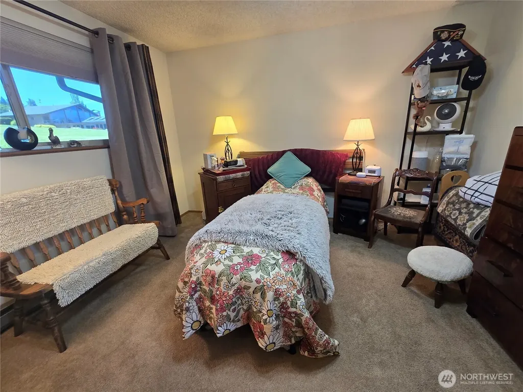 1301 S 3rd Avenue Sequim WA 98382