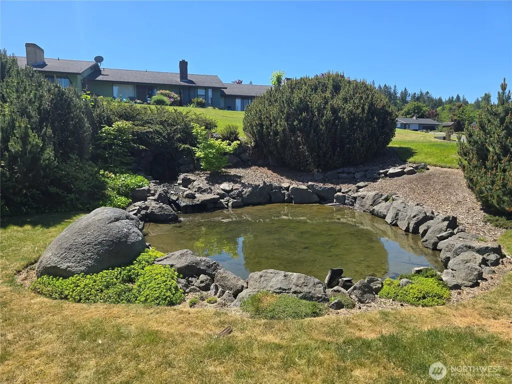 1301 S 3rd Avenue Sequim WA 98382