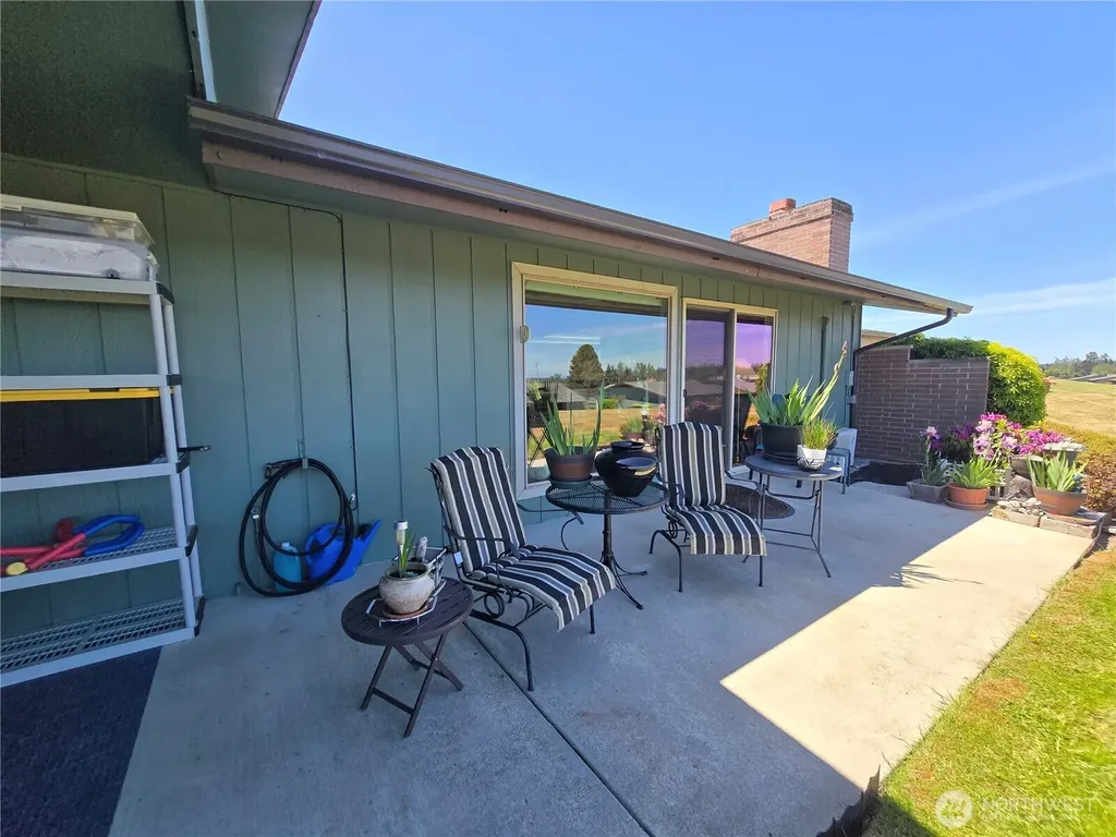 1301 S 3rd Avenue Sequim WA 98382