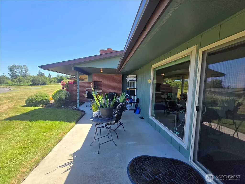 1301 S 3rd Avenue Sequim WA 98382